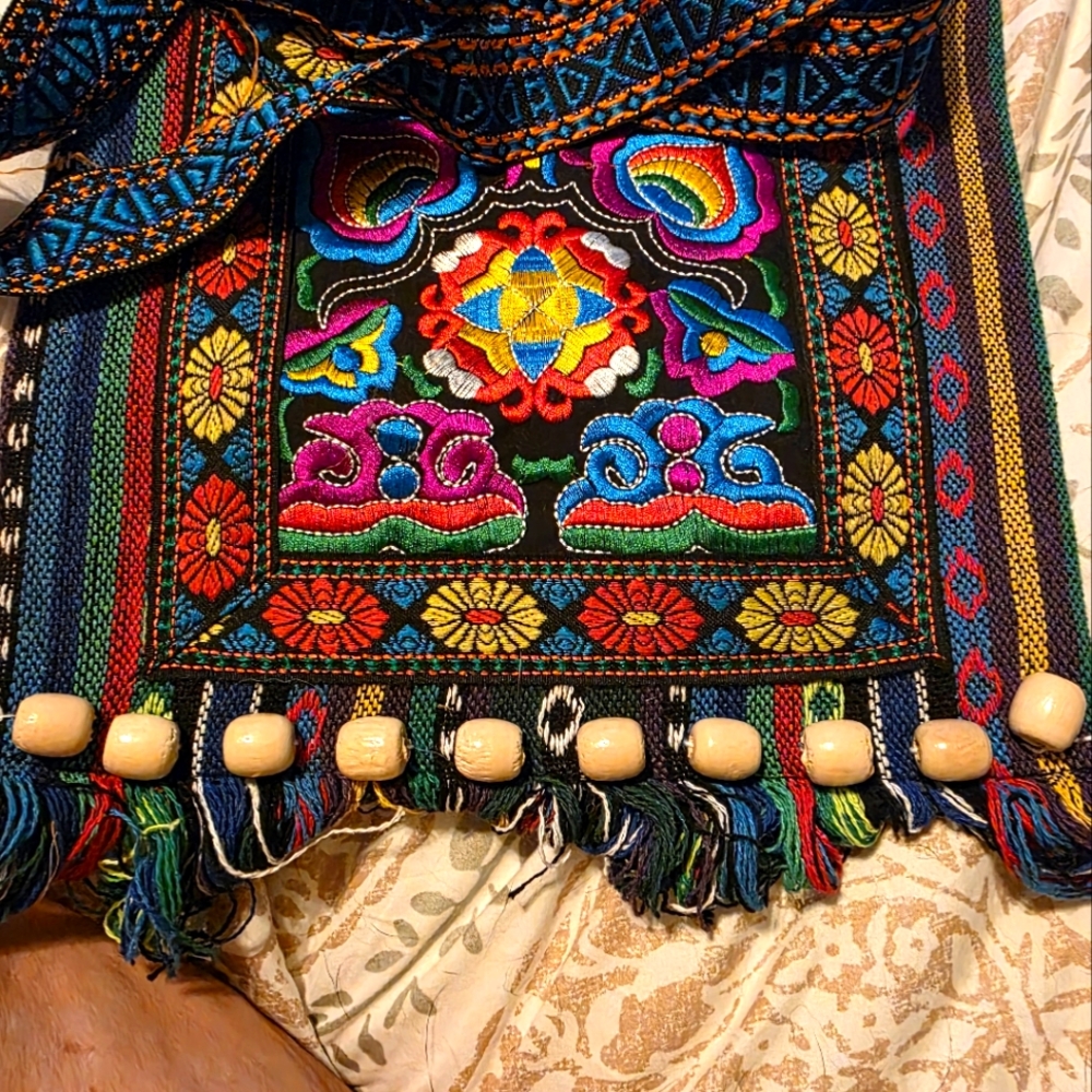 New Colorful Embroidered Tapestry Bag